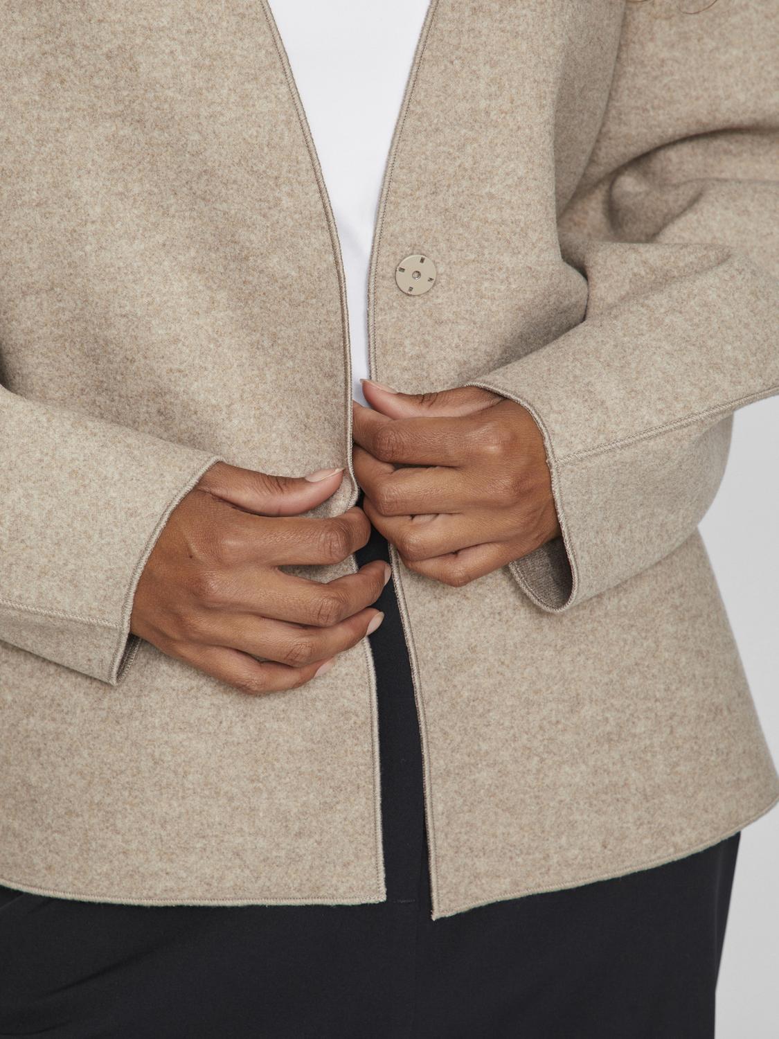 model_shot-detail