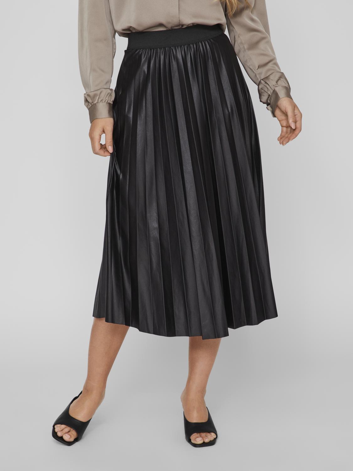 model_shot-front
