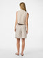 model_shot-back